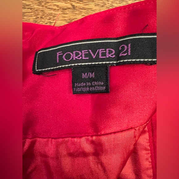 Forever 21 Red Satin like Skirt, Size M - Picture 5 of 12
